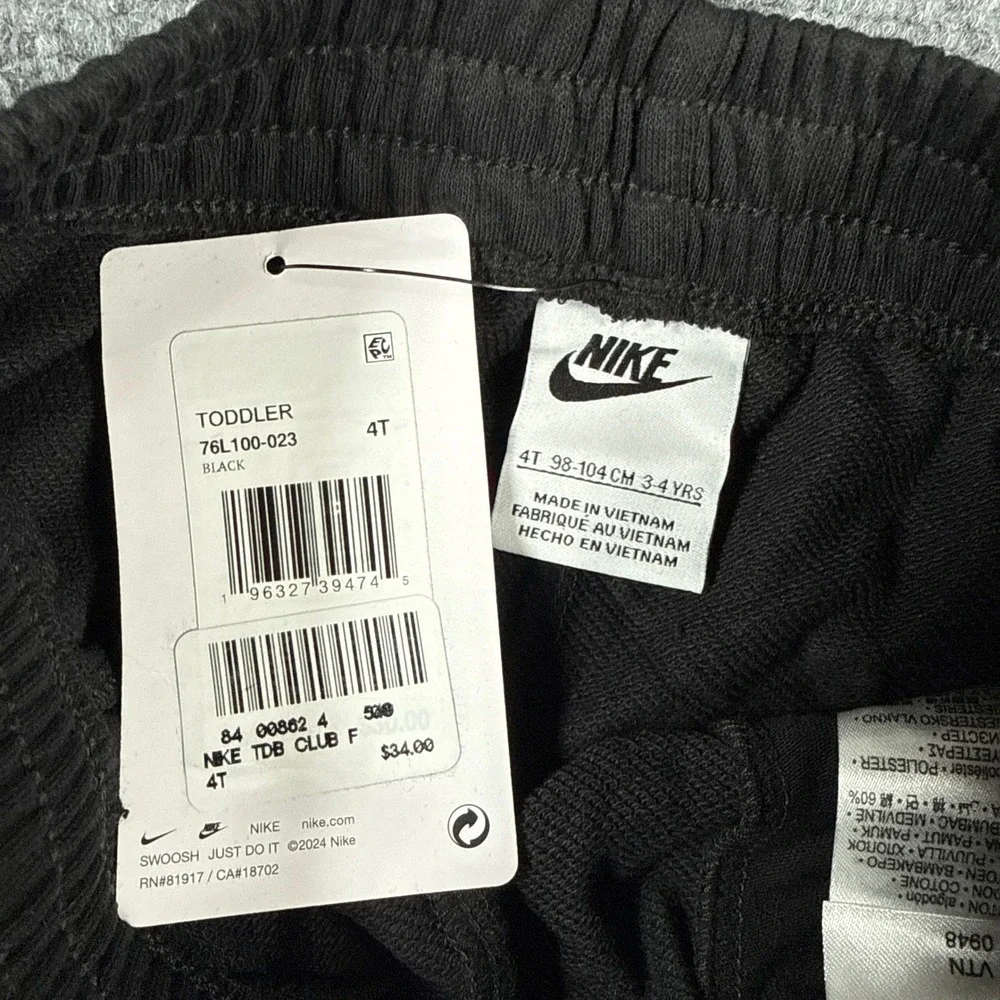 Nike Toddler Size 4T Club Fleece Shorts Logo Black NWT